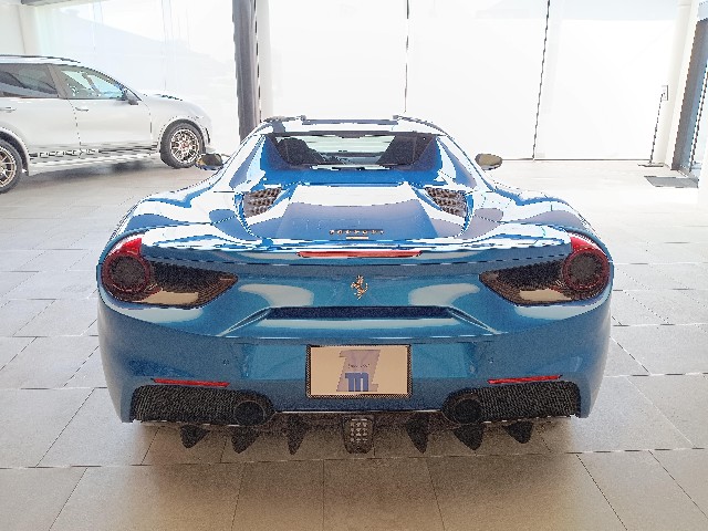 FERRARI 488 SPIDER 2016 Image 21