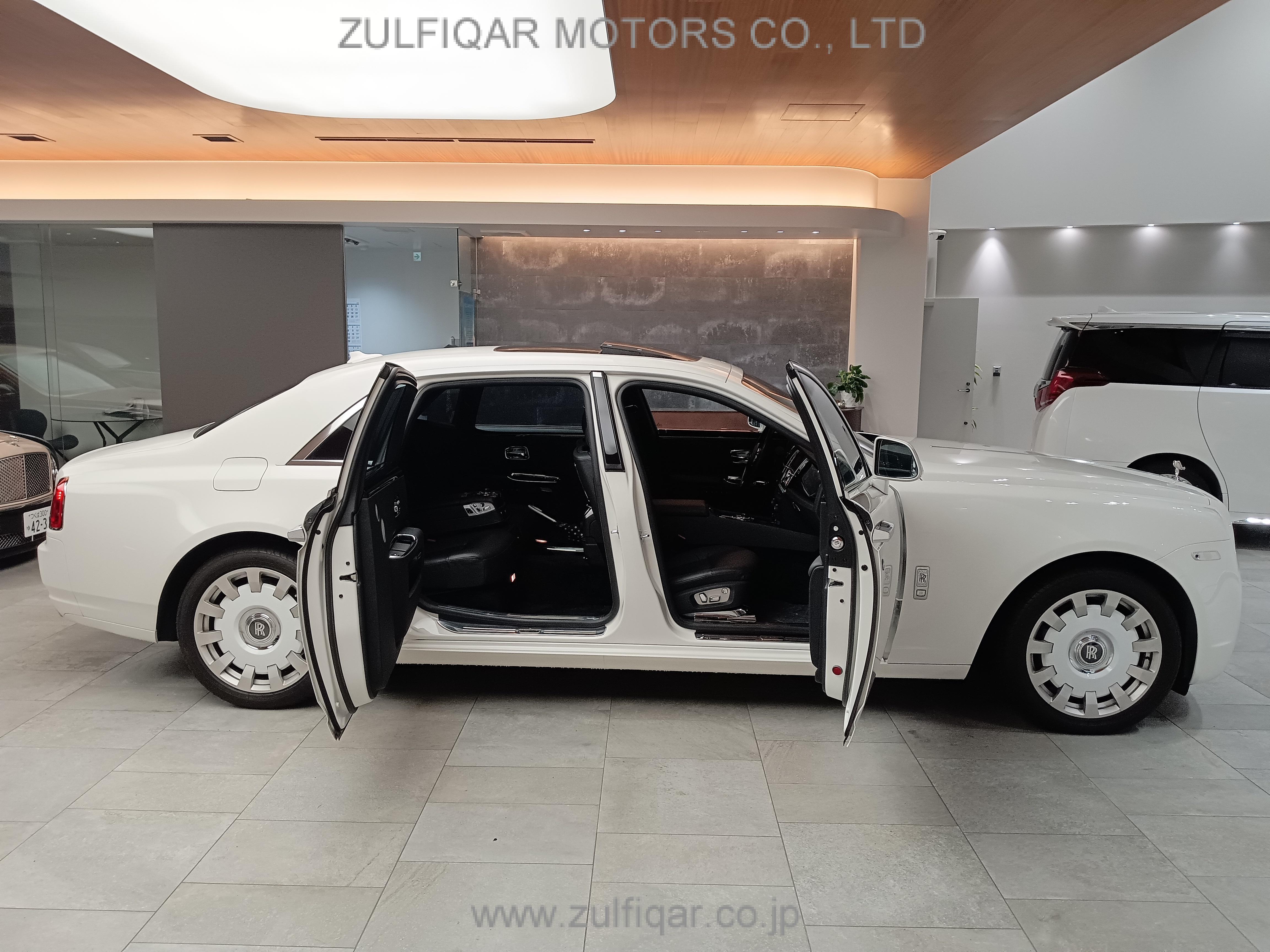 ROLLS ROYCE GHOST 2012 Image 12