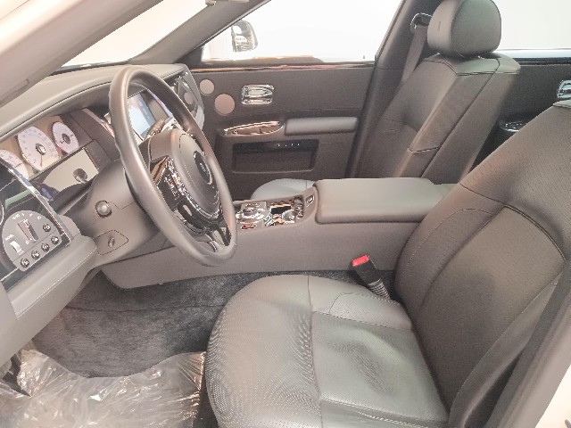 ROLLS ROYCE GHOST 2012 Image 45