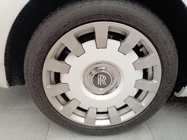 ROLLS ROYCE GHOST 2012 Image 64