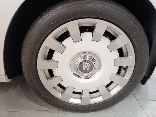 ROLLS ROYCE GHOST 2012 Image 65