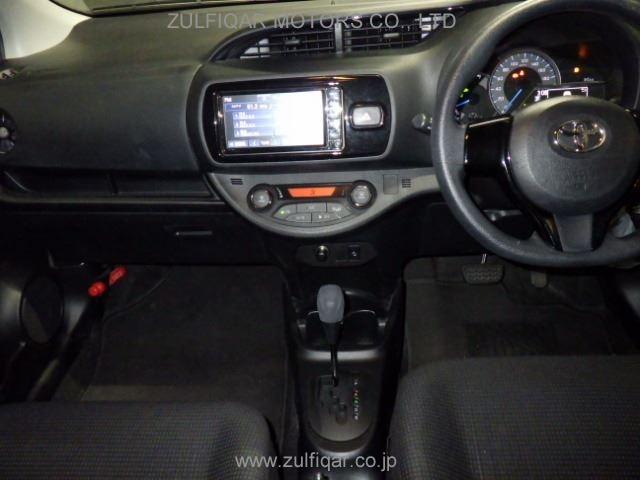 TOYOTA VITZ 2019 Image 4