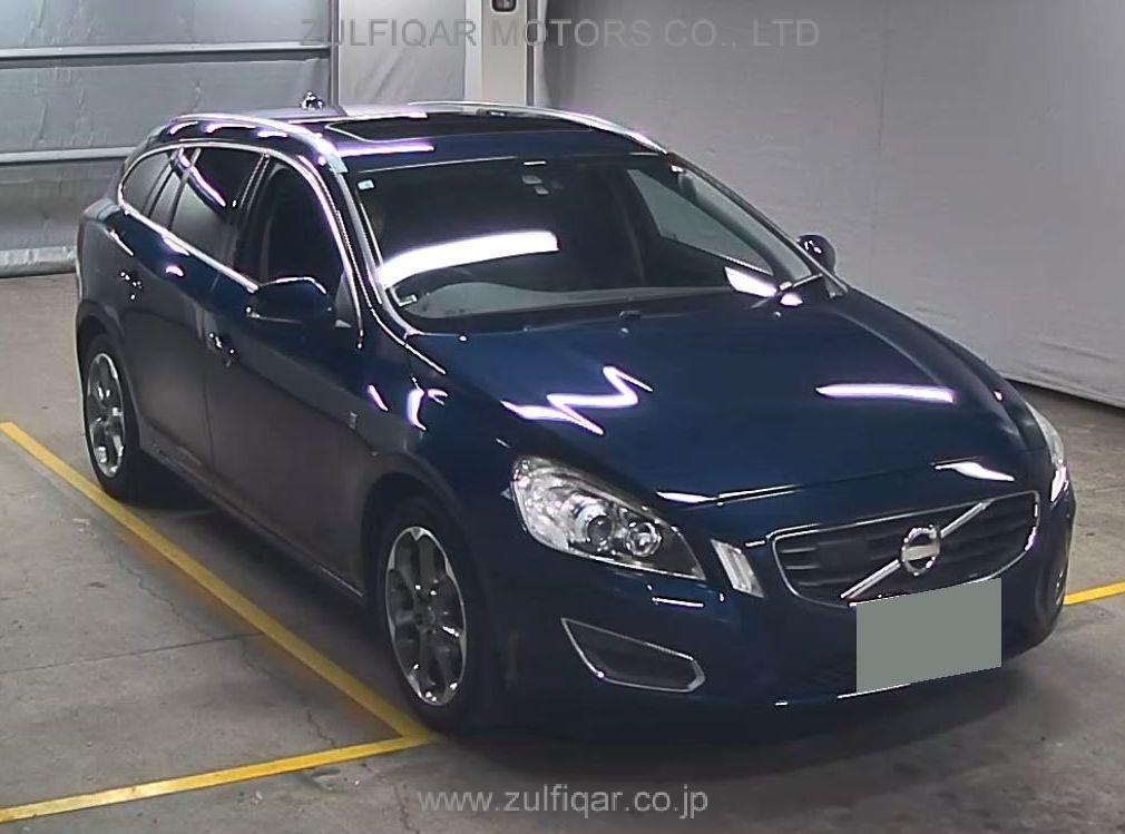 VOLVO V60 2012 Image 1