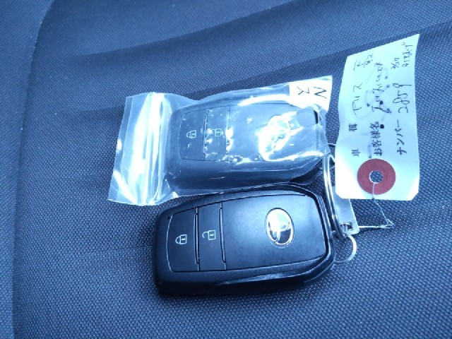 TOYOTA YARIS 2021 Image 19