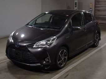 TOYOTA VITZ 2017 Image 1