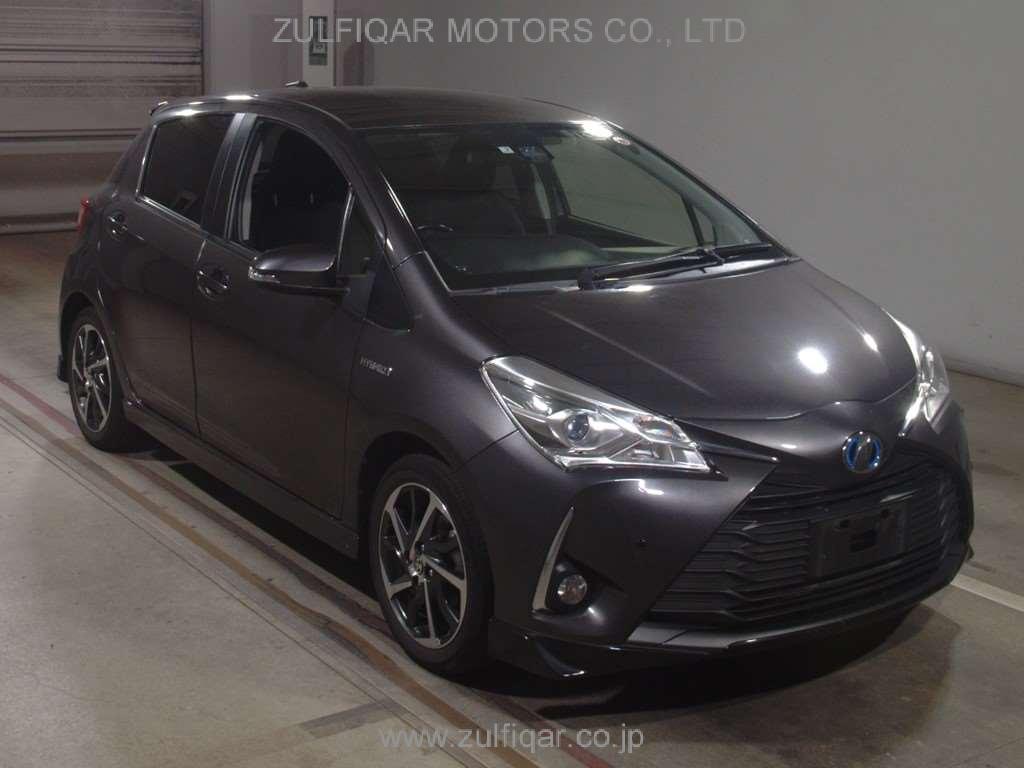 TOYOTA VITZ 2017 Image 3