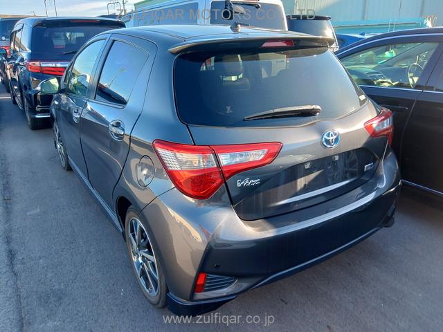 TOYOTA VITZ 2017 Image 25