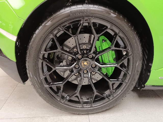 LAMBORGHINI HURACAN 2021 Image 20