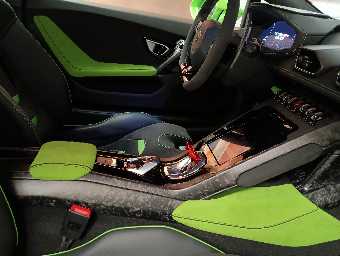 LAMBORGHINI HURACAN 2021 Image 21