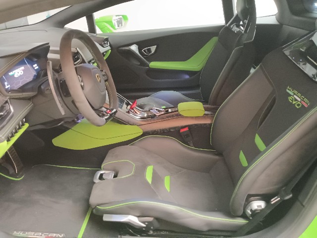 LAMBORGHINI HURACAN 2021 Image 33