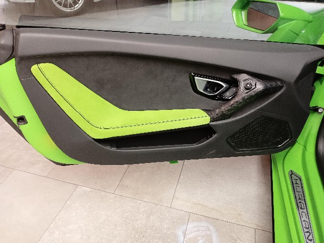 LAMBORGHINI HURACAN 2021 Image 36