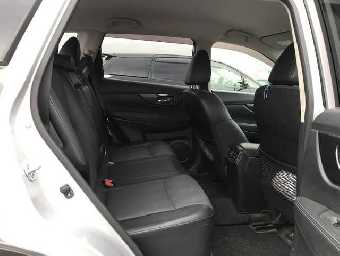 NISSAN X-TRAIL 2018 Image 14