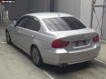 BMW 3 SERIES 2010 Image 2