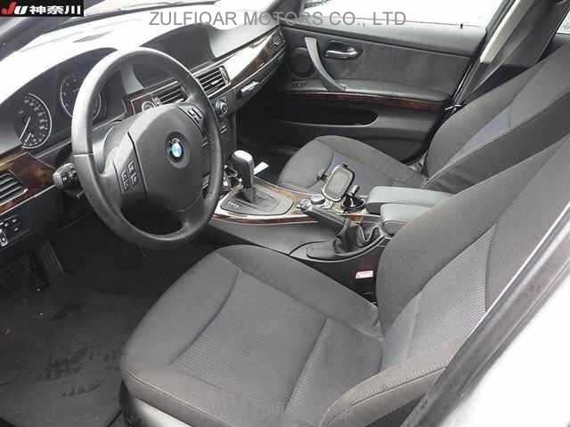 BMW 3 SERIES 2010 Image 8