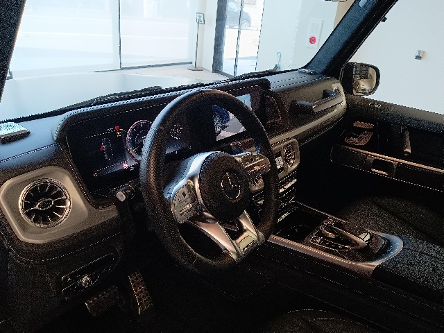 MERCEDES AMG G CLASS 2019 Image 36