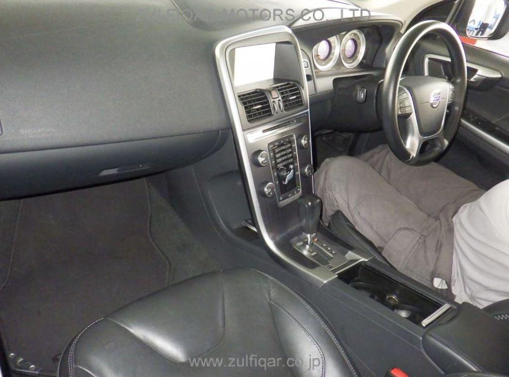 VOLVO XC60 2011 Image 3