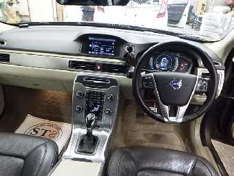 VOLVO XC70 2013 Image 5