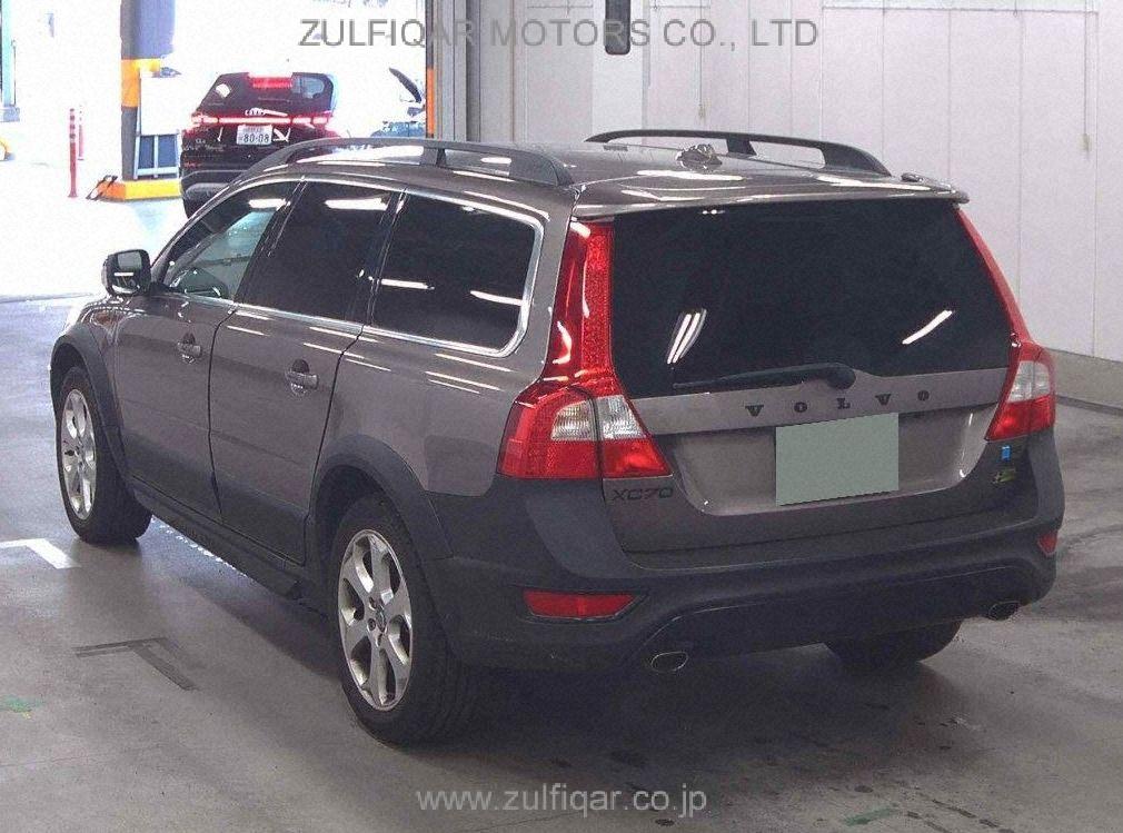 VOLVO XC70 2010 Image 2