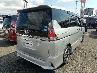 NISSAN SERENA 2018 Image 2