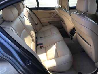 BMW 5 SERIES 2011 Image 8