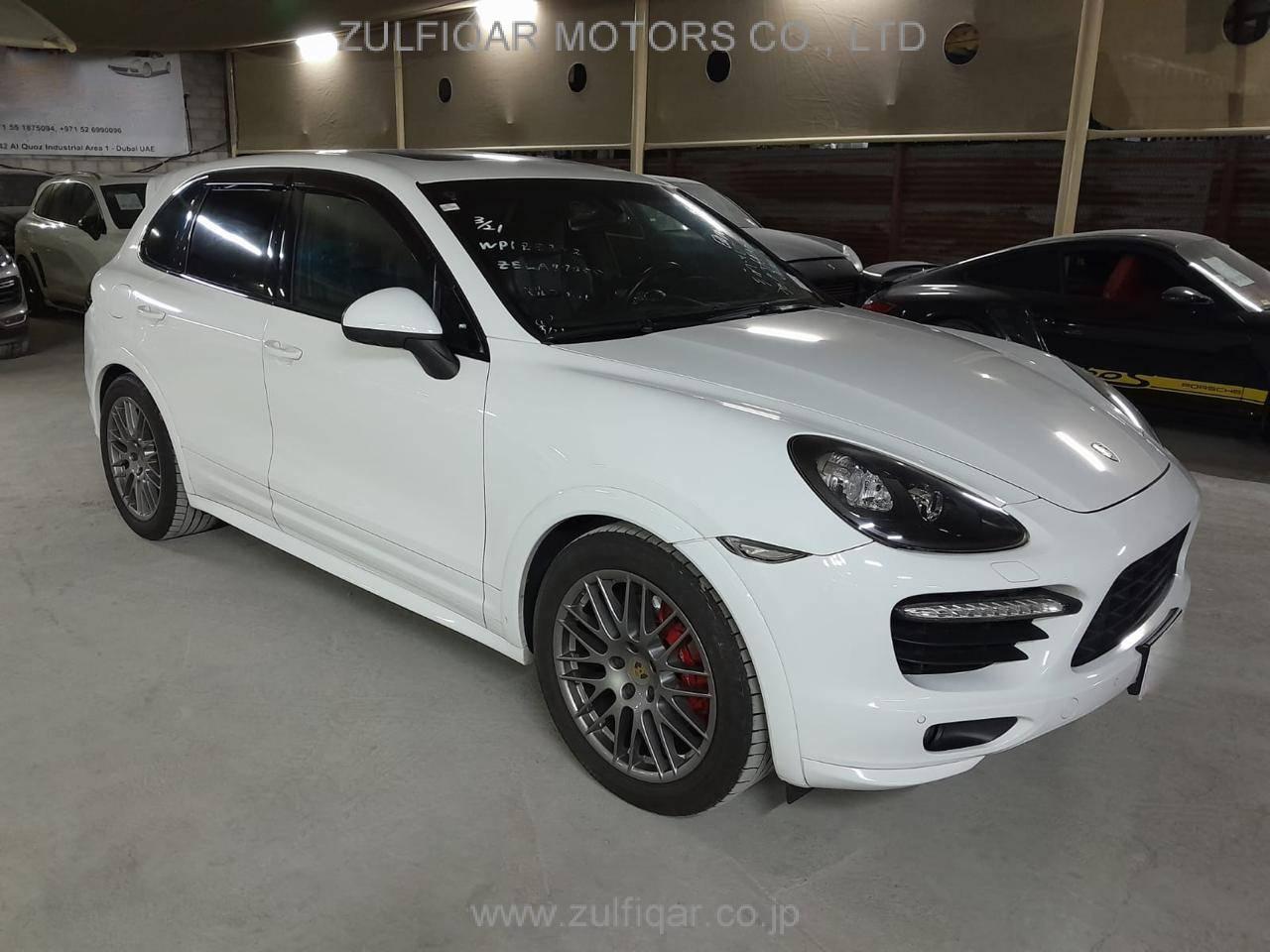 PORSCHE CAYENNE 2014 Image 7