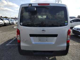 NISSAN NV350 CARAVAN 2019 Image 3