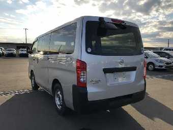 NISSAN NV350 CARAVAN 2019 Image 18