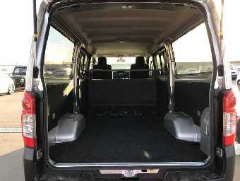 NISSAN NV350 CARAVAN 2019 Image 22