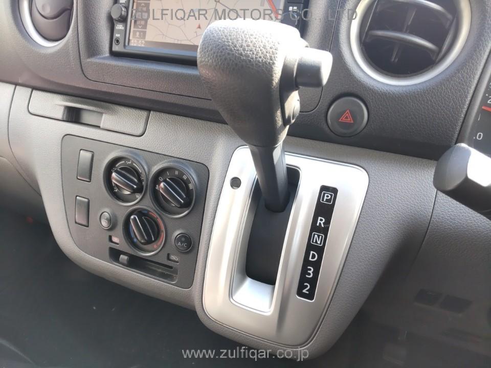 NISSAN NV350 CARAVAN 2019 Image 10