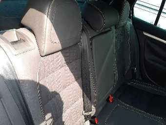 VOLKSWAGEN GOLF 2009 Image 9