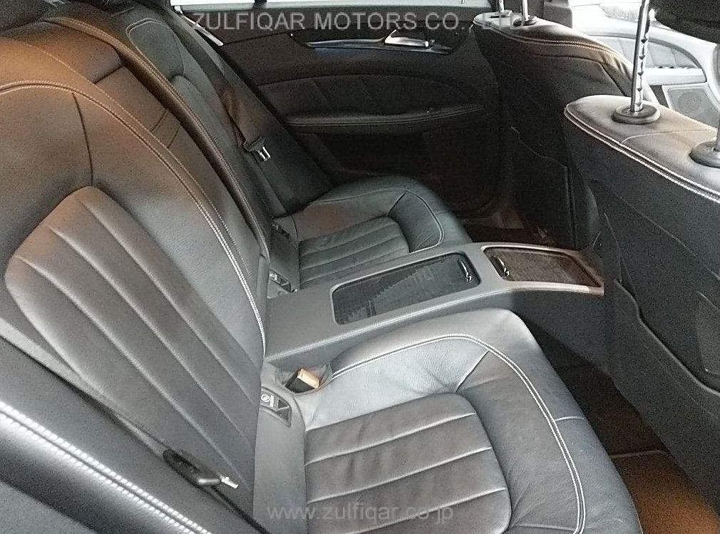 MERCEDES BENZ CLS CLASS 2011 Image 6