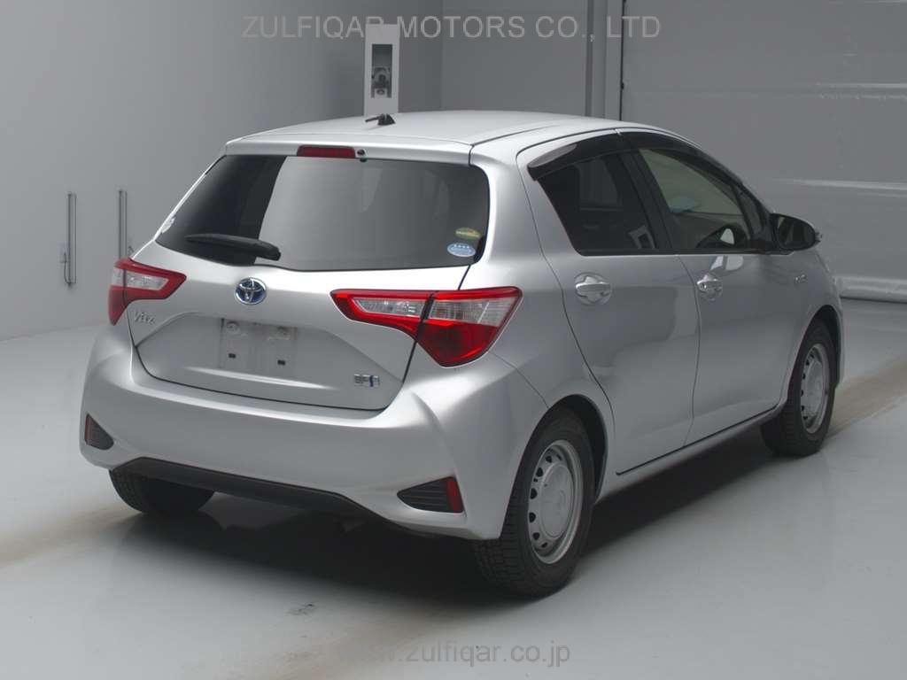 TOYOTA VITZ 2019 Image 2