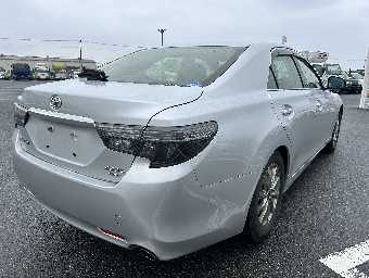 TOYOTA MARK X 2019 Image 3