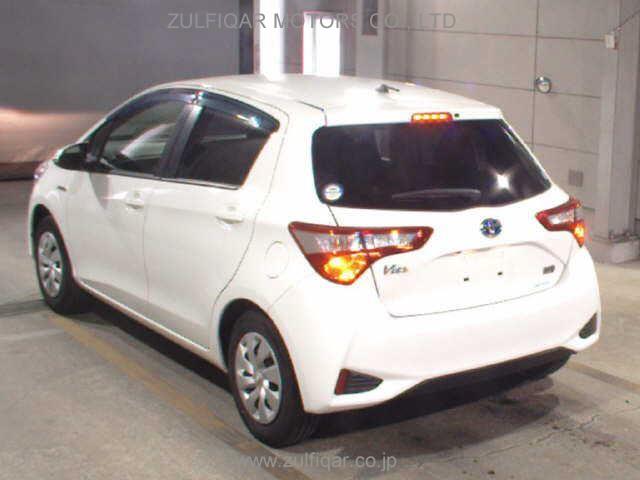 TOYOTA VITZ 2019 Image 2