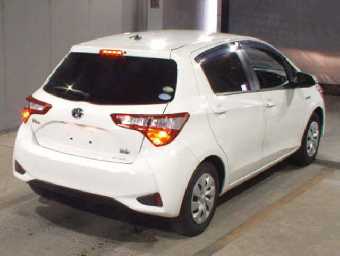 TOYOTA VITZ 2019 Image 5