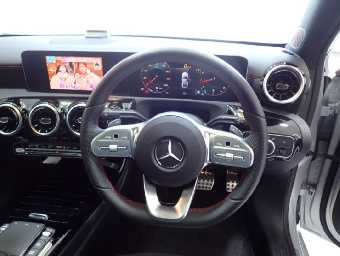 MERCEDES BENZ A CLASS SEDAN 2020 Image 15