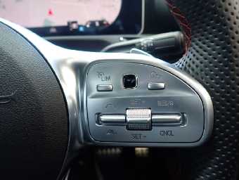 MERCEDES BENZ A CLASS SEDAN 2020 Image 19