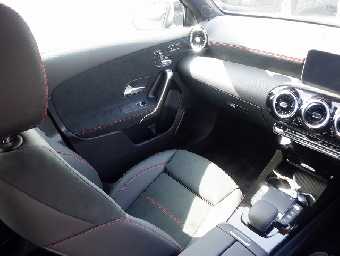 MERCEDES BENZ A CLASS SEDAN 2020 Image 31