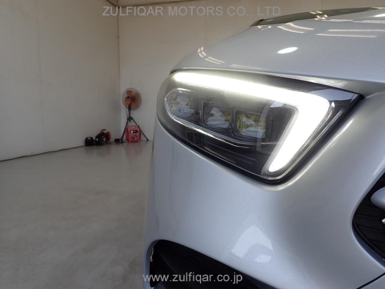 MERCEDES BENZ A CLASS SEDAN 2020 Image 8