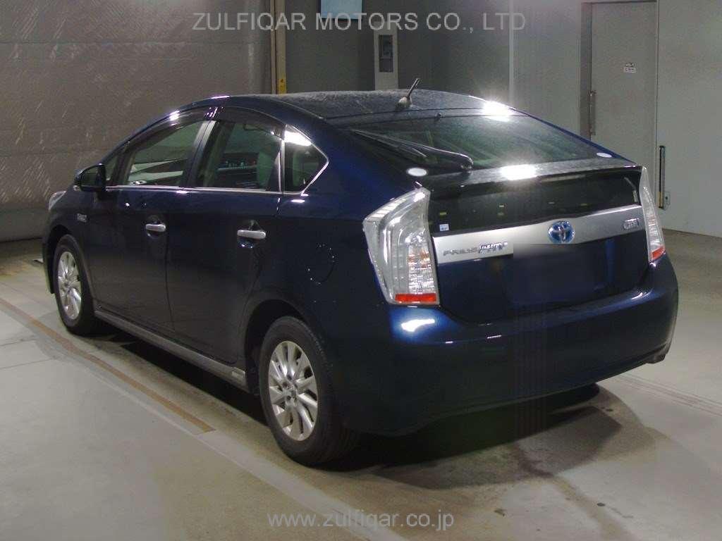 TOYOTA PRIUS PHV 2015 Image 4