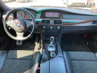 BMW 5 SERIES 2009 Image 6