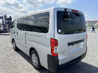 NISSAN NV350 CARAVAN 2018 Image 4