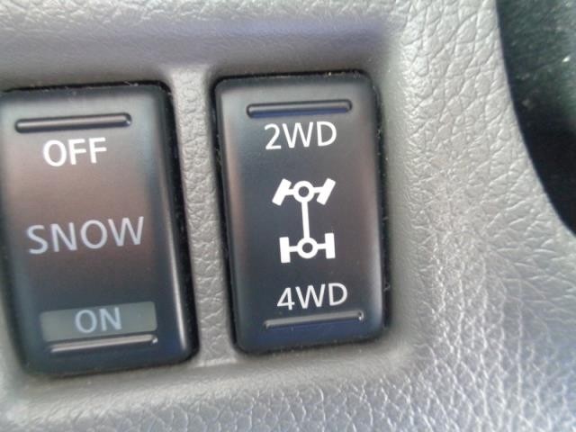 NISSAN NV350 CARAVAN 2018 Image 21