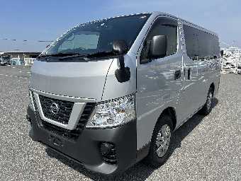 NISSAN NV350 CARAVAN 2018 Image 2