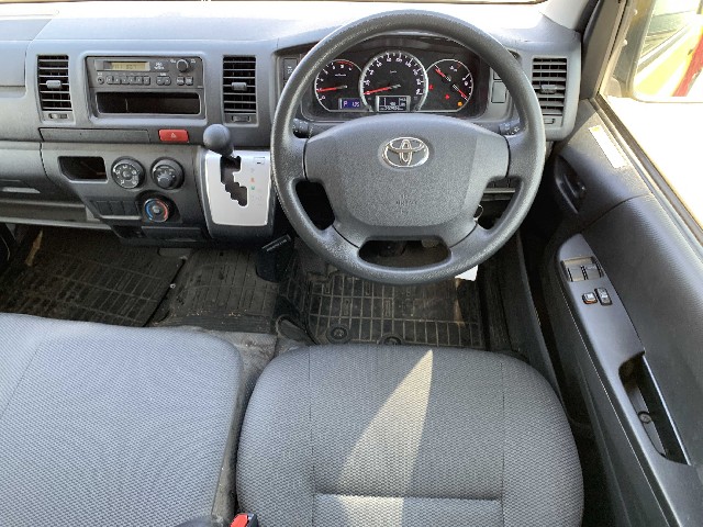 TOYOTA HIACE 2019 Image 25