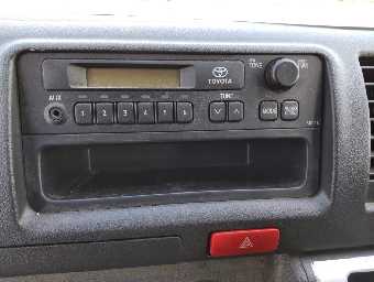 TOYOTA HIACE 2019 Image 9