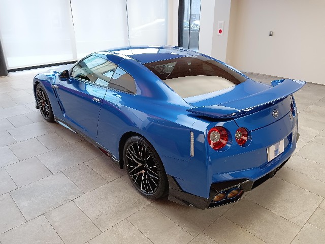 NISSAN GT-R 2023 Image 33
