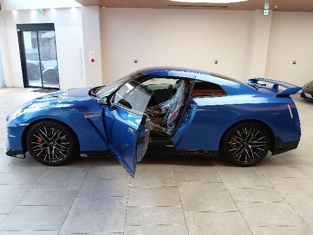 NISSAN GT-R 2023 Image 38