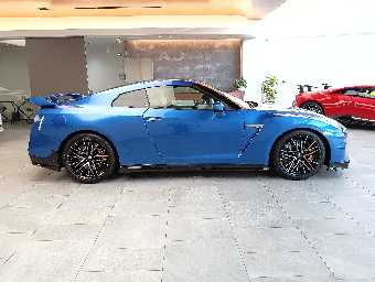 NISSAN GT-R 2023 Image 10