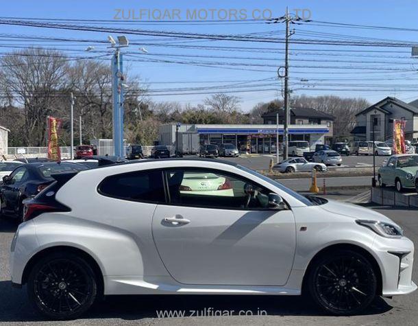TOYOTA GR YARIS 2021 Image 7